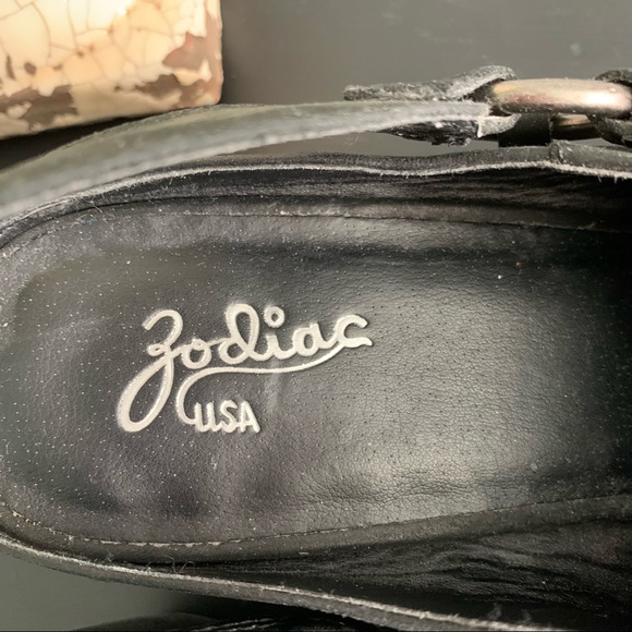 Zodiac Black Leather Madge shoes Sz 9.5 - Picture 4 of 7